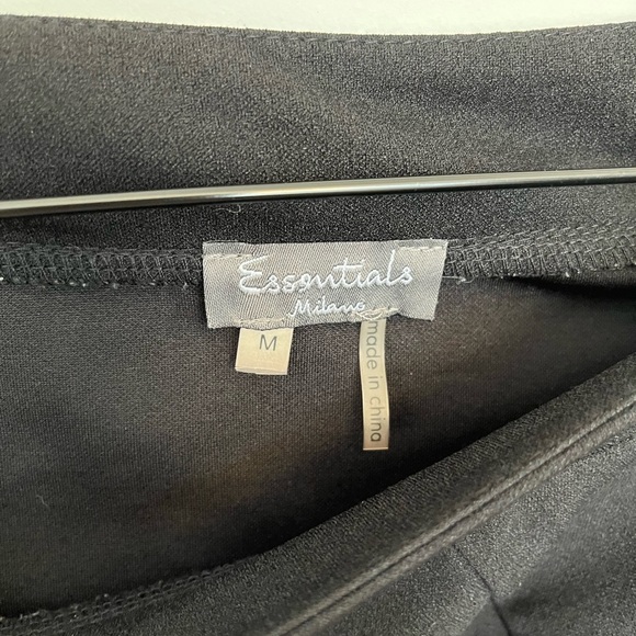 Essential Milano Black off the shoulder top Sheer Flare Sleeves size medium - Picture 6 of 6